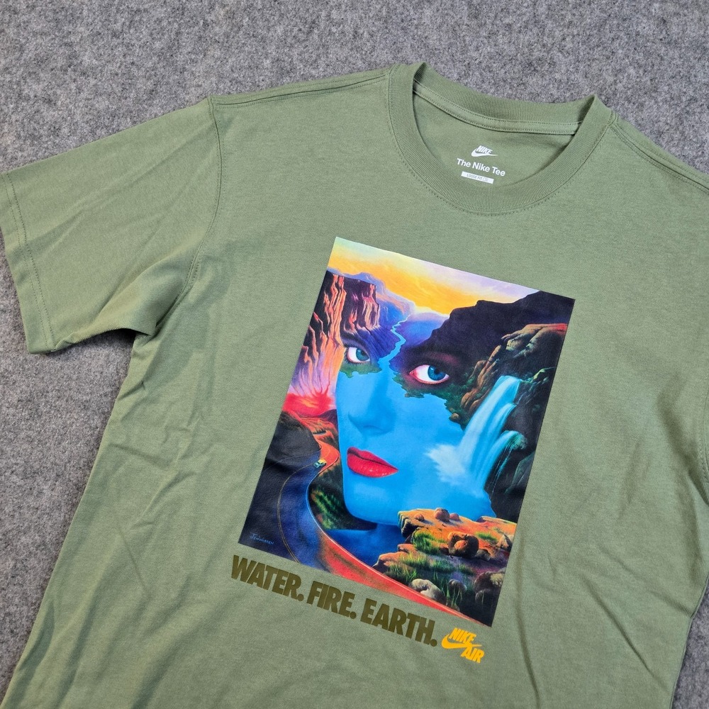 Nike Max90 Art T-Shirt Mens S Loose Fit Mother Earth Nature Outdoors Green Air